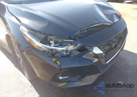 2021 Nissan Sentra Sr Xtronic Cvt z USA, uszkodzony, nr VIN 3N1AB8DV7MY319414